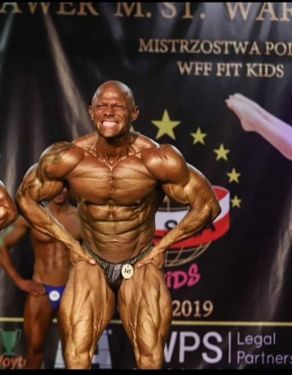 Arkadiusz „Arni” Demidowicz na zawodach WFF Fit Kids